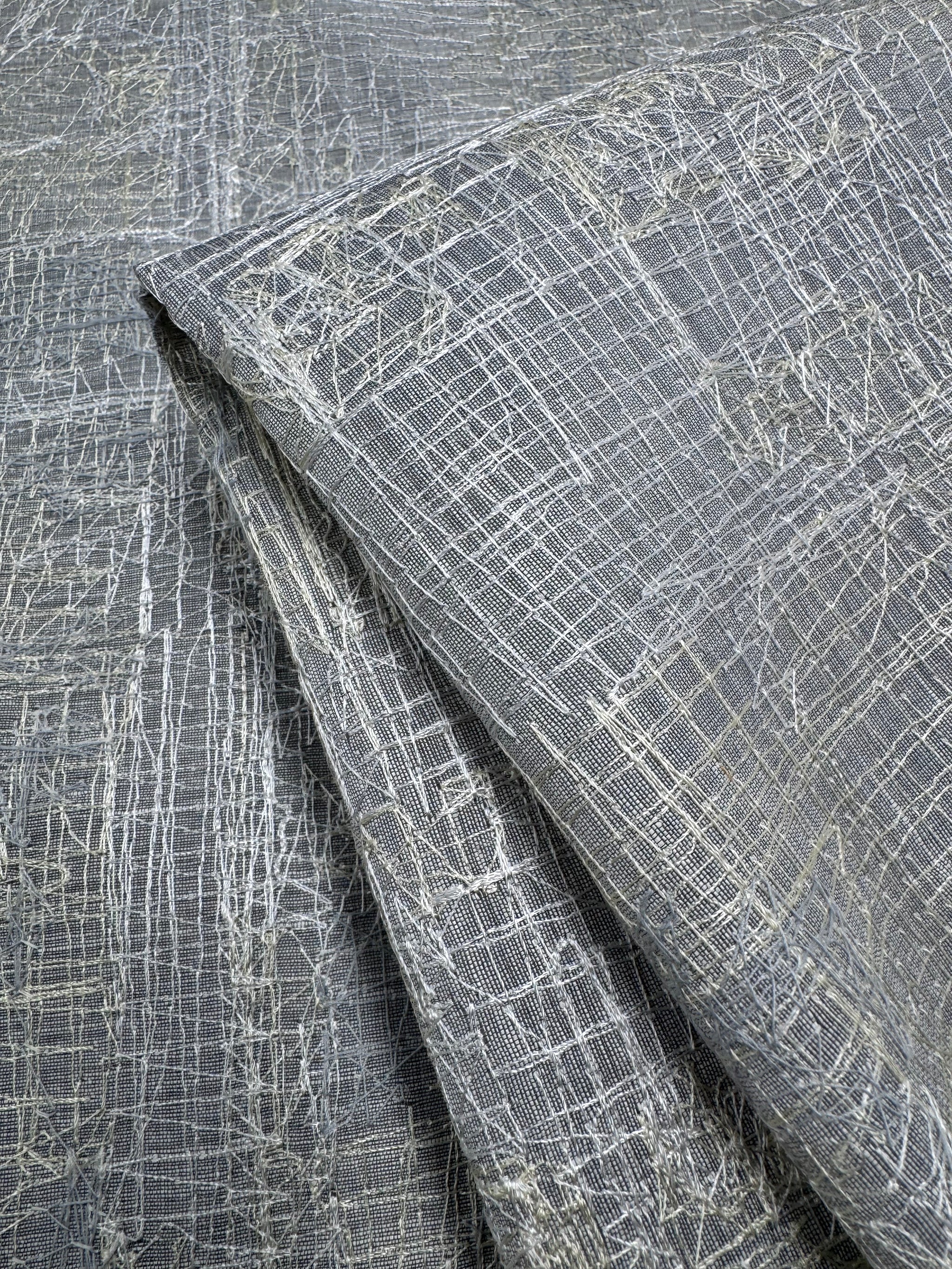 Linen Blend - Thread Work  - 145cm